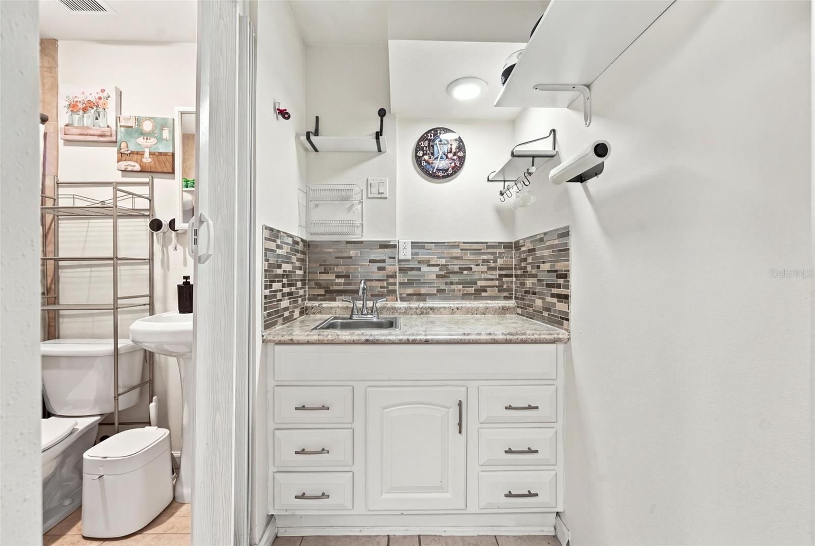 6625 MAUNA LOA BLVD — photo 32