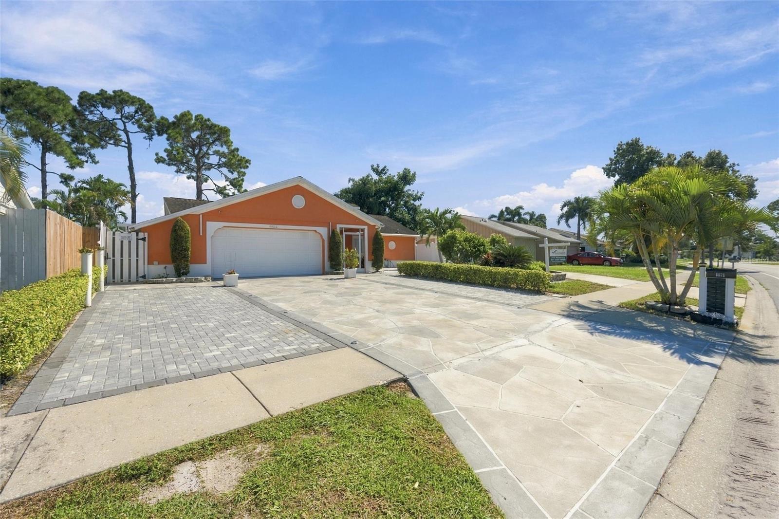6625 MAUNA LOA BLVD — photo 4