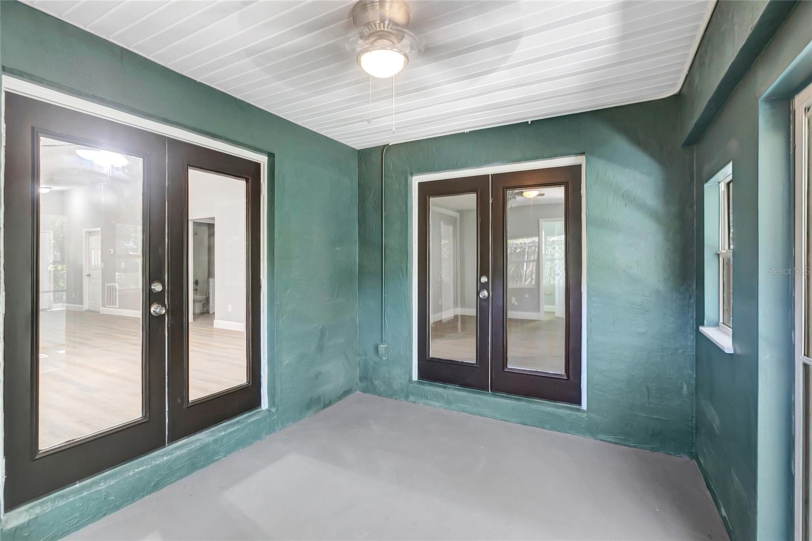 3419 E DIANA ST — photo 29