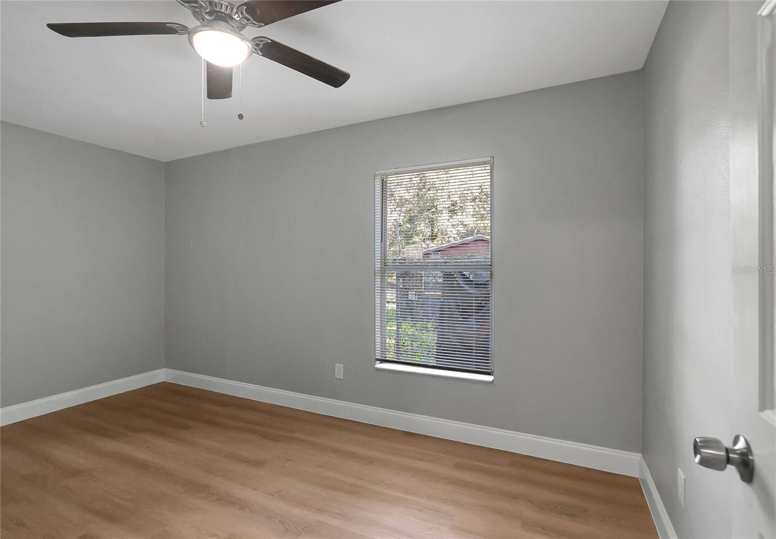 3419 E DIANA ST — photo 24