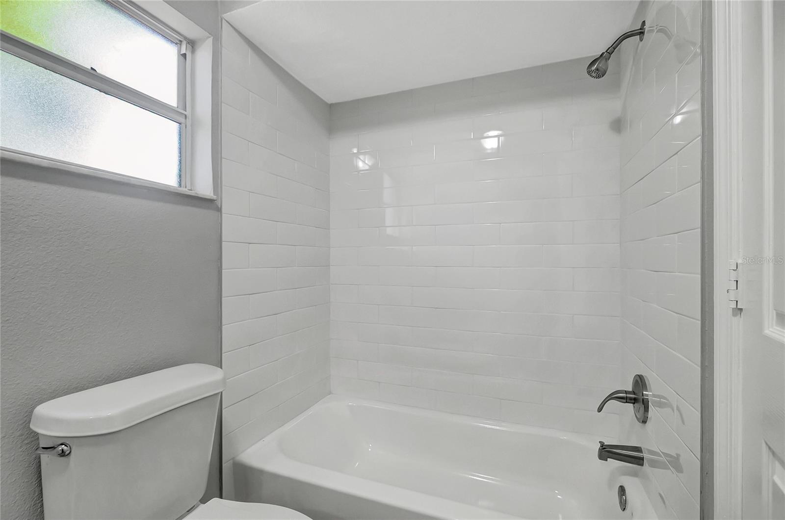 3419 E DIANA ST — photo 19