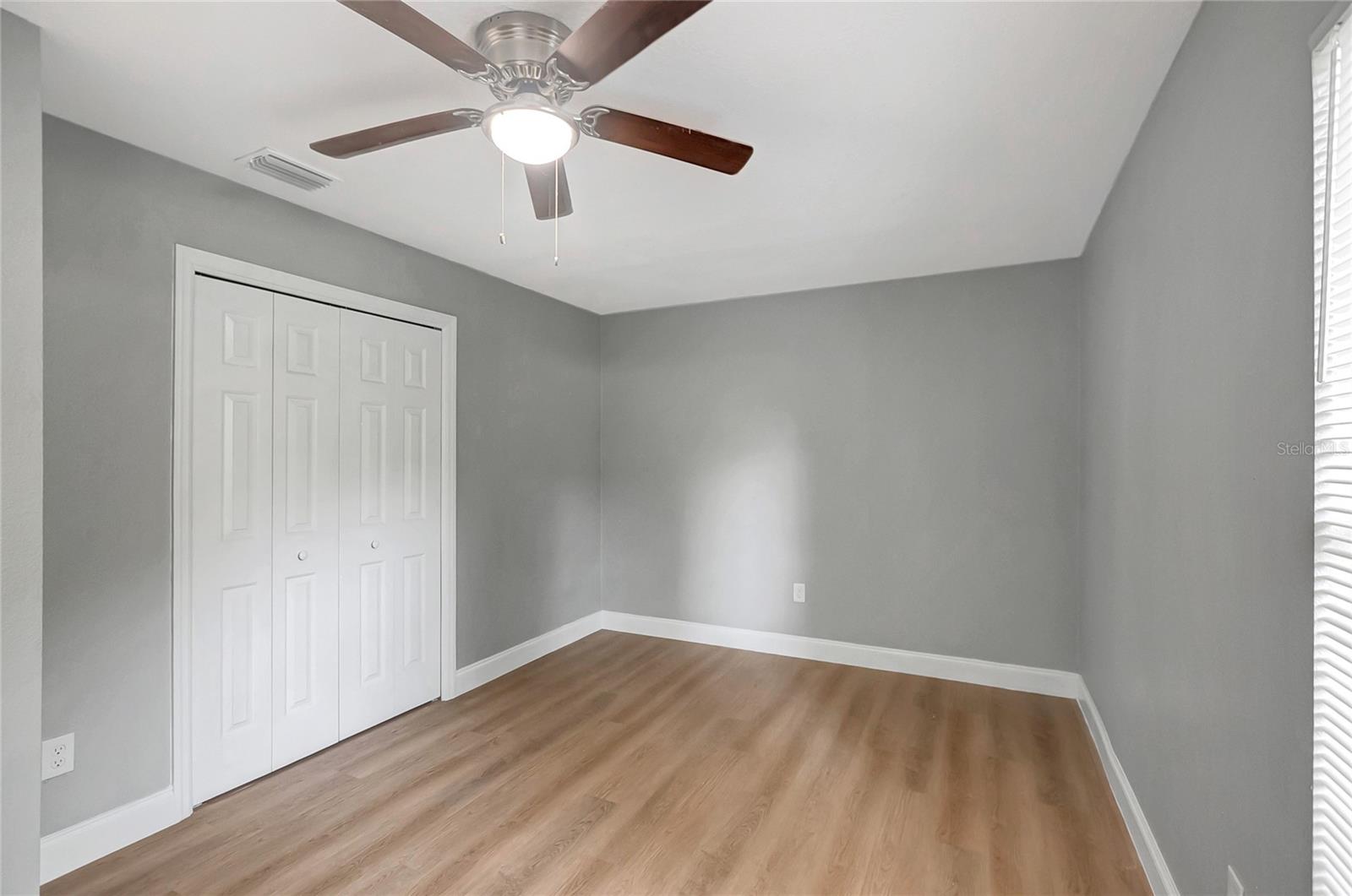 3419 E DIANA ST — photo 25