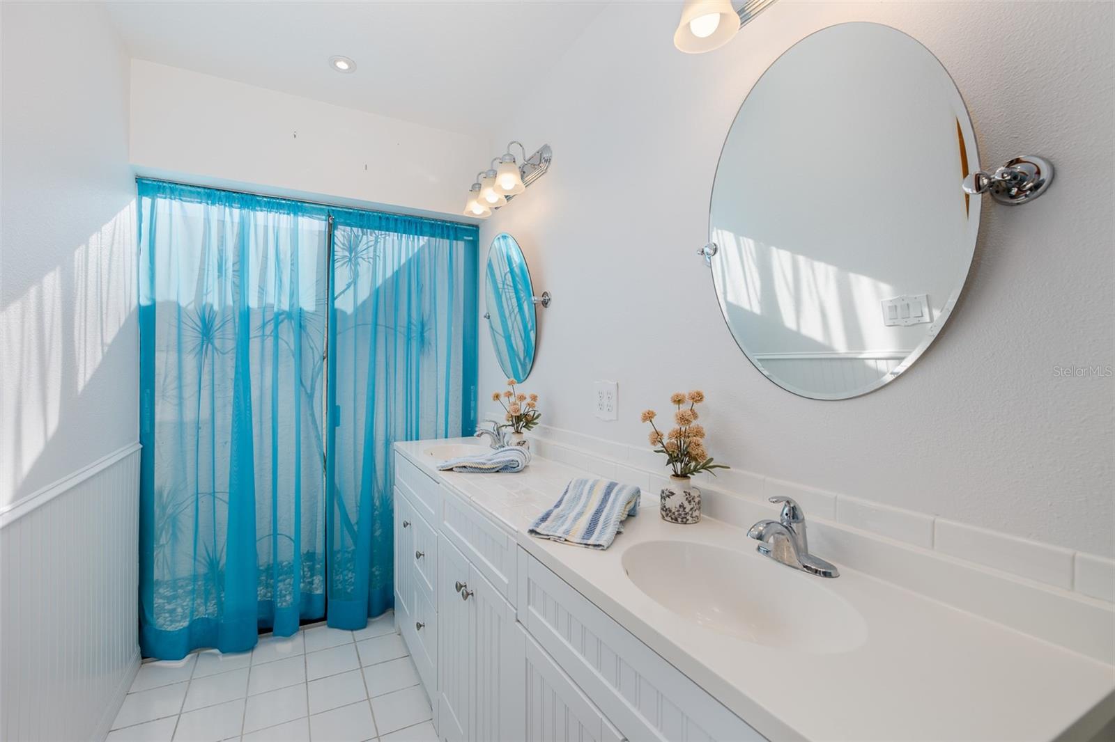 10235 LANDMARK DR — photo 20