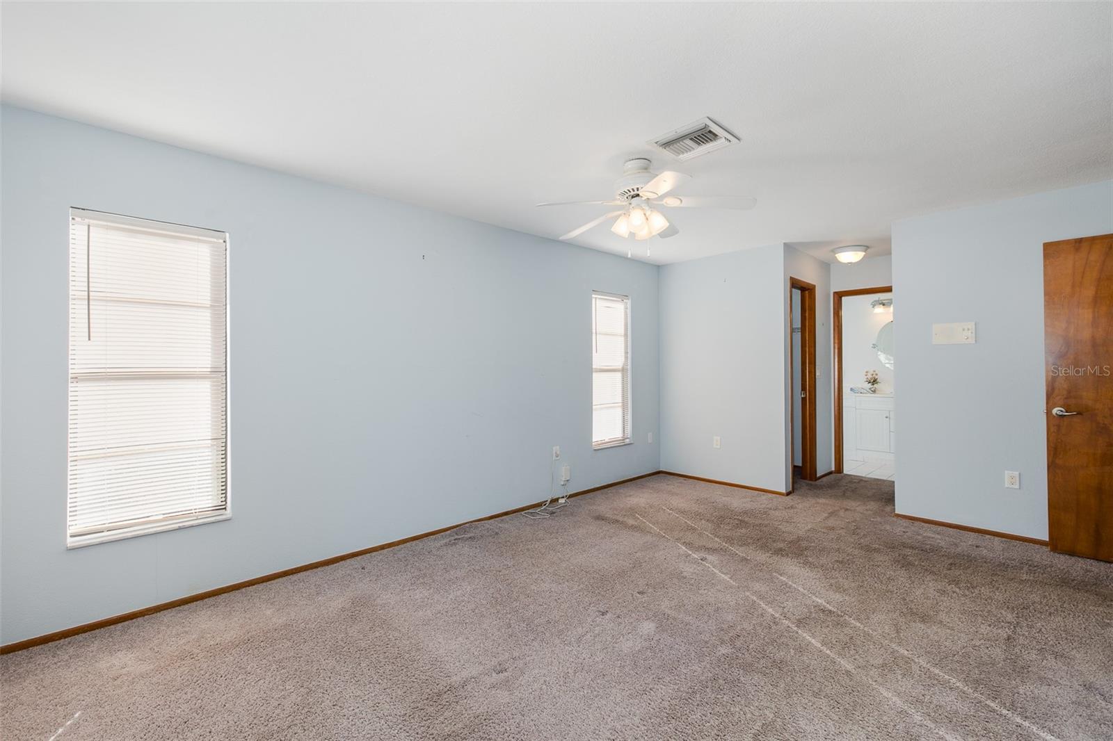 10235 LANDMARK DR — photo 17