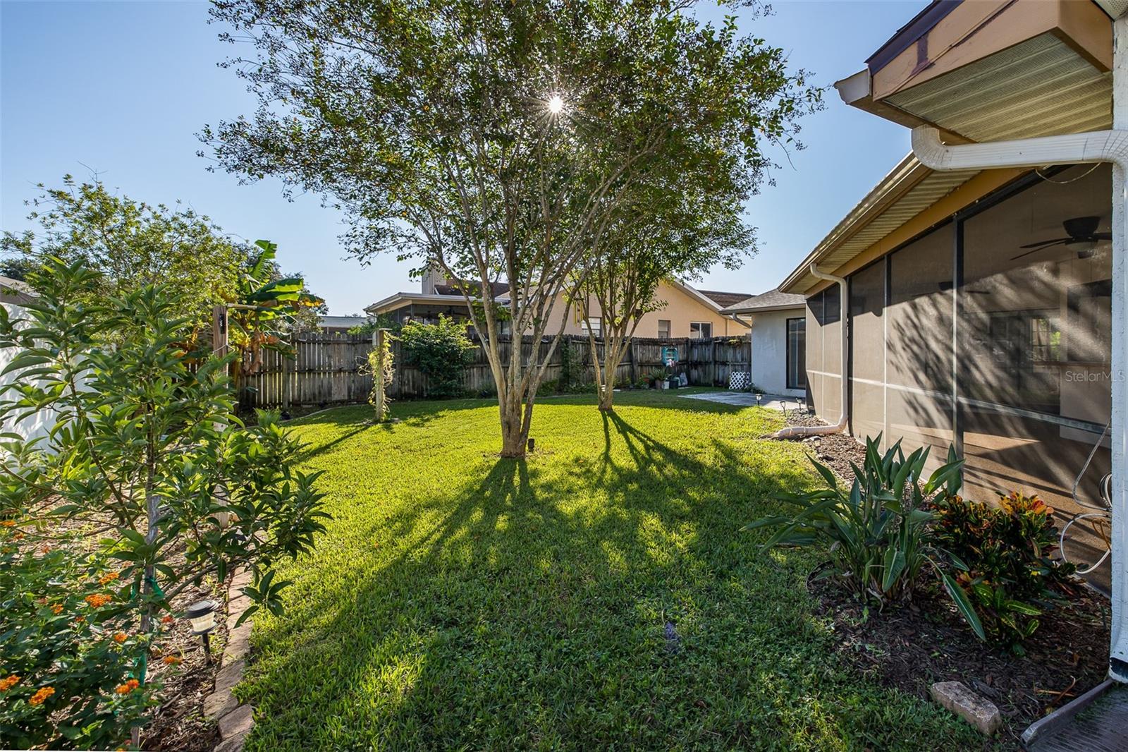 10235 LANDMARK DR — photo 3