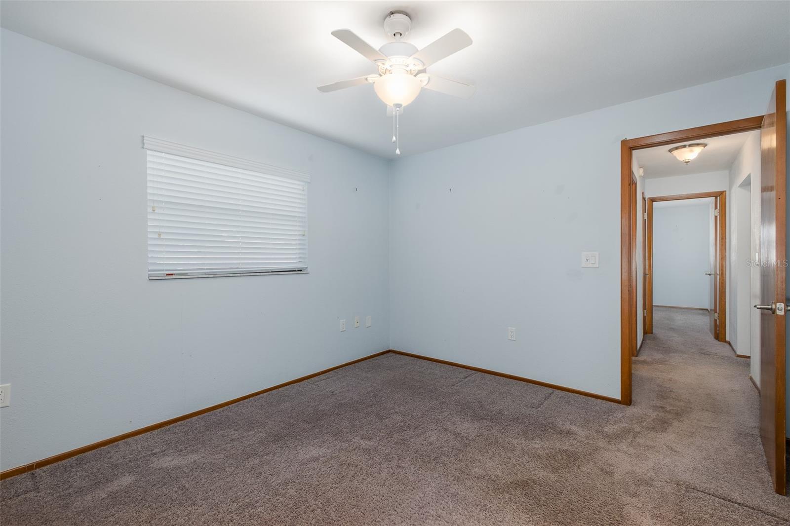 10235 LANDMARK DR — photo 33