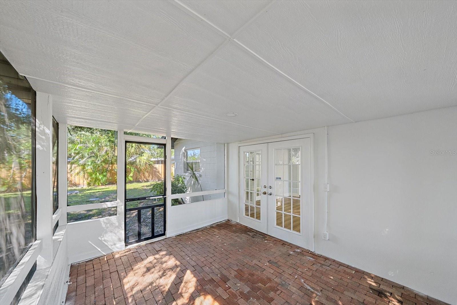 3372 WEBBER ST — photo 19