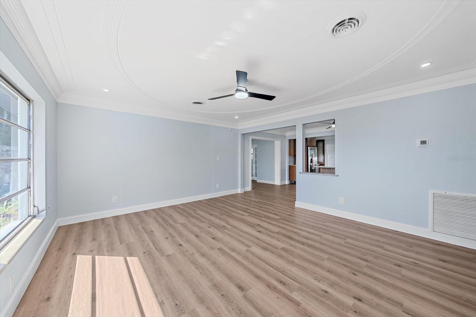 3372 WEBBER ST — photo 14