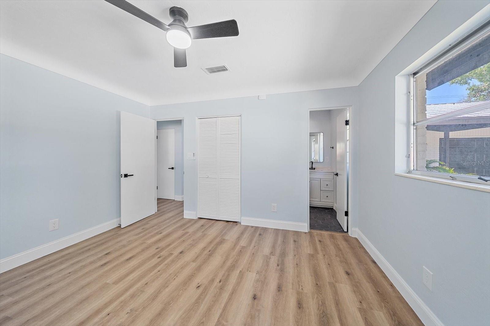 3372 WEBBER ST — photo 30