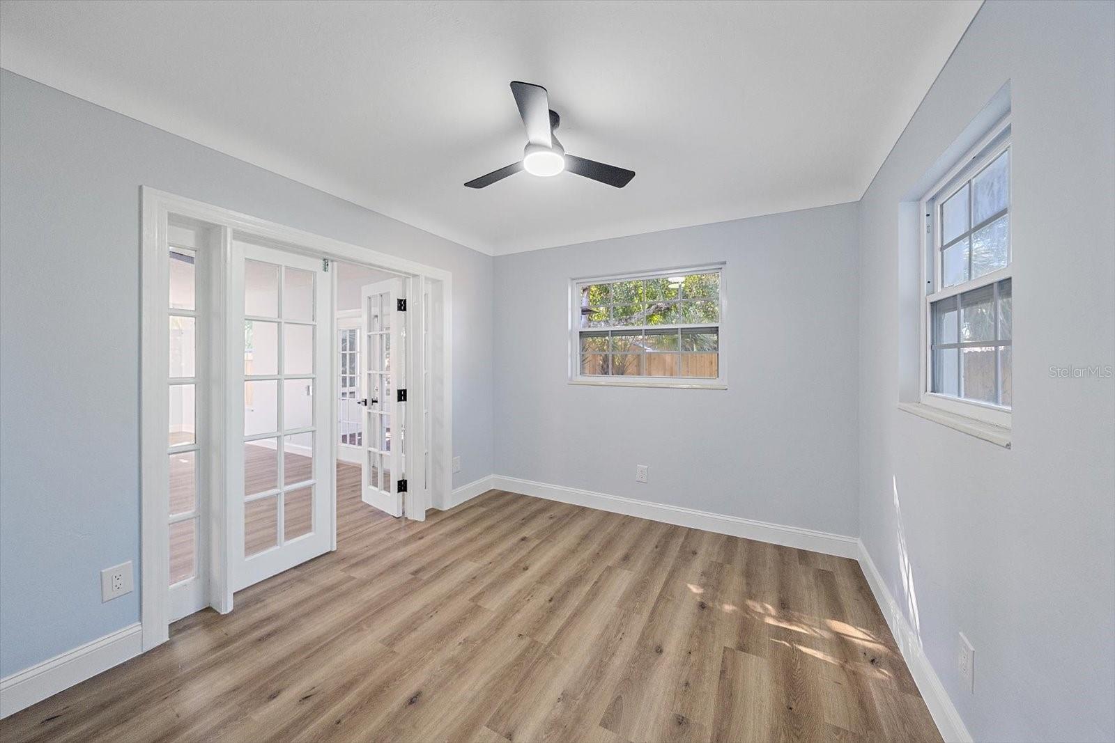 3372 WEBBER ST — photo 15