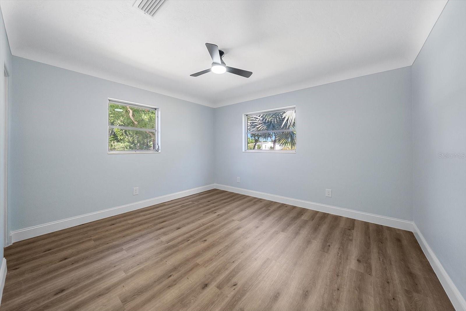 3372 WEBBER ST — photo 29