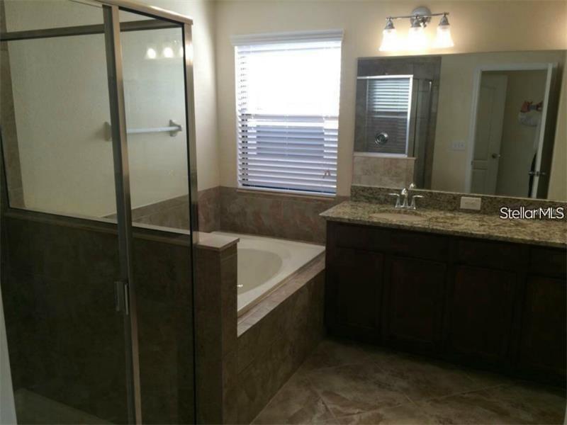 1215 BALLARD GREEN PL — photo 6