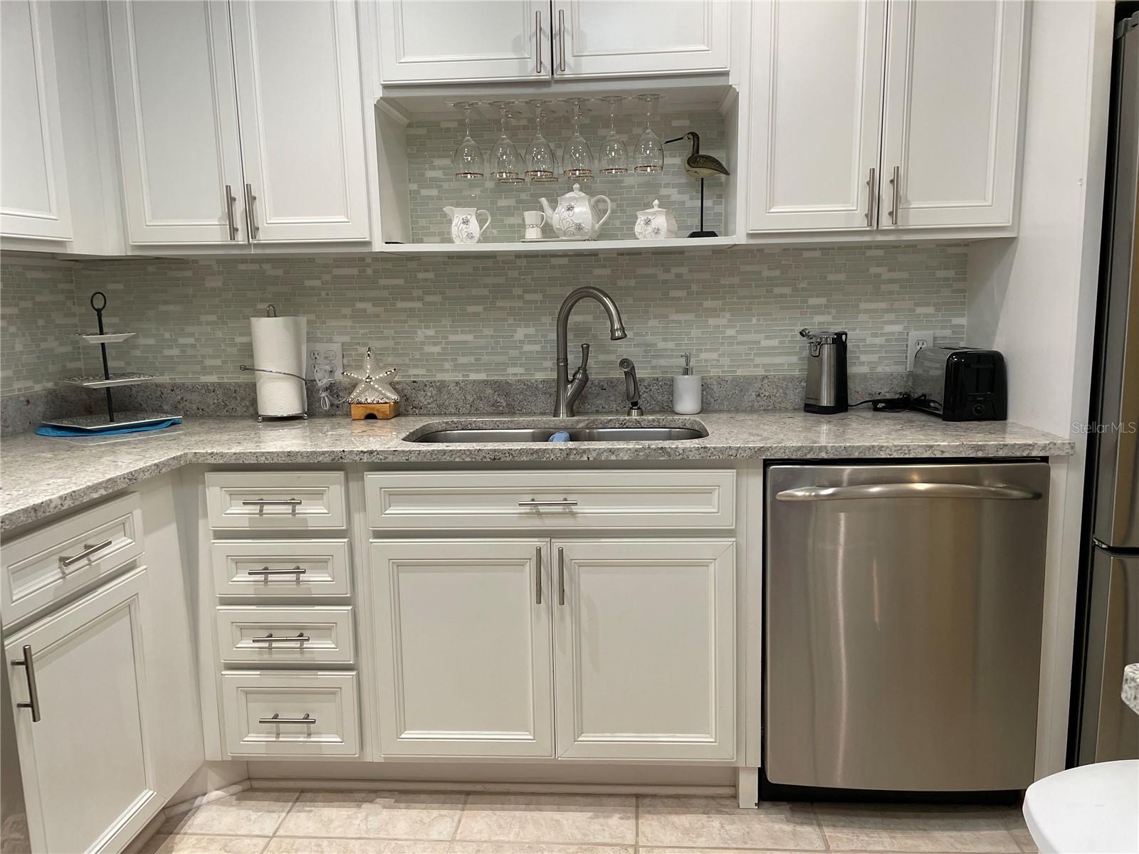 1621 GULF BLVD #1106 — photo 38