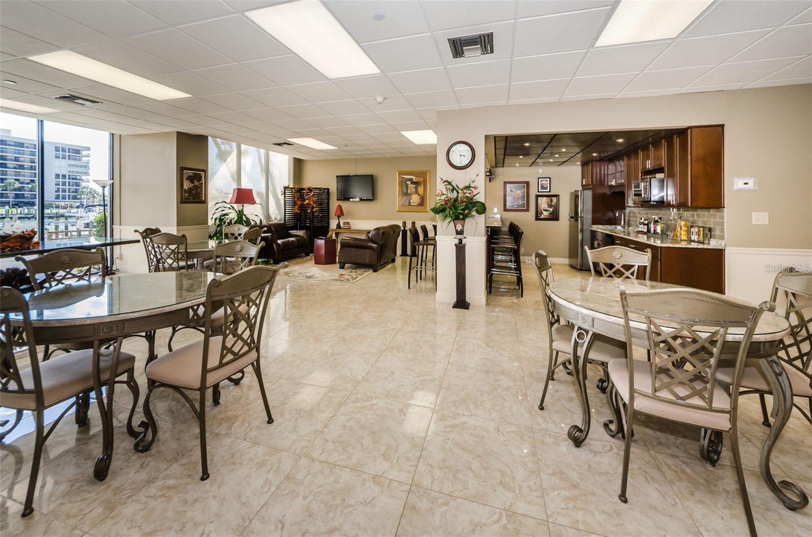 1621 GULF BLVD #1106 — photo 48