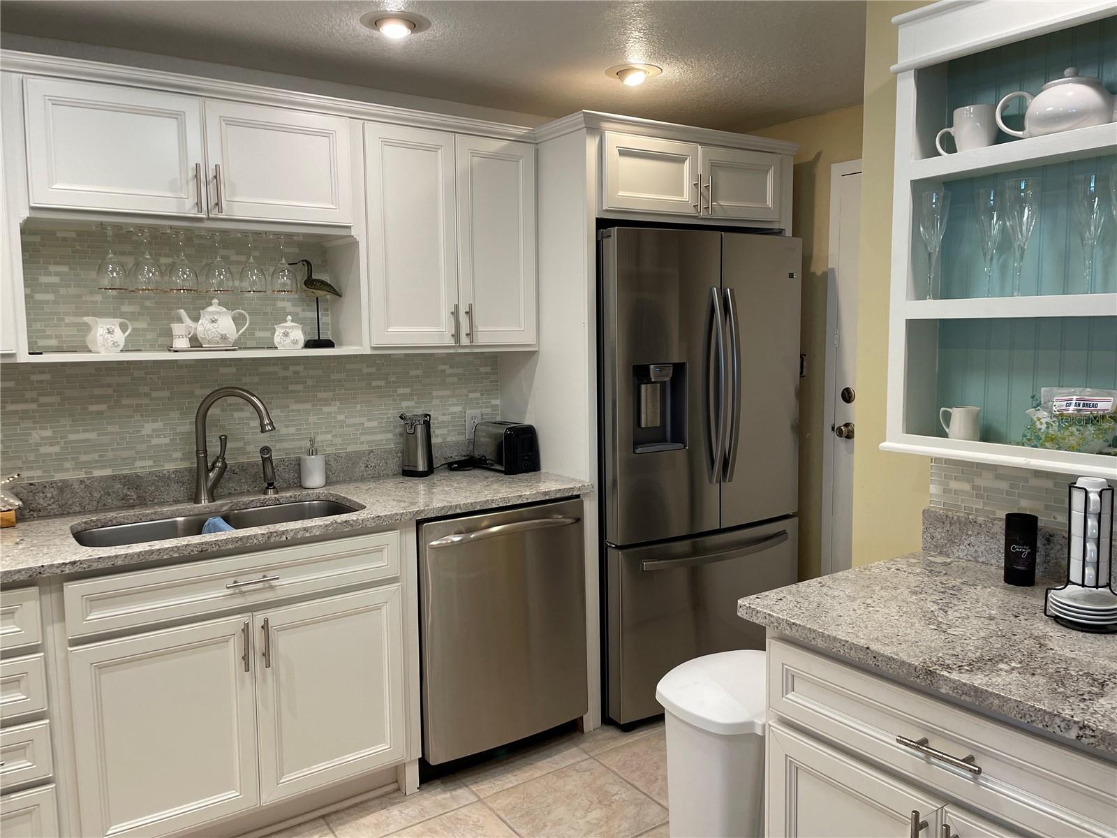 1621 GULF BLVD #1106 — photo 42