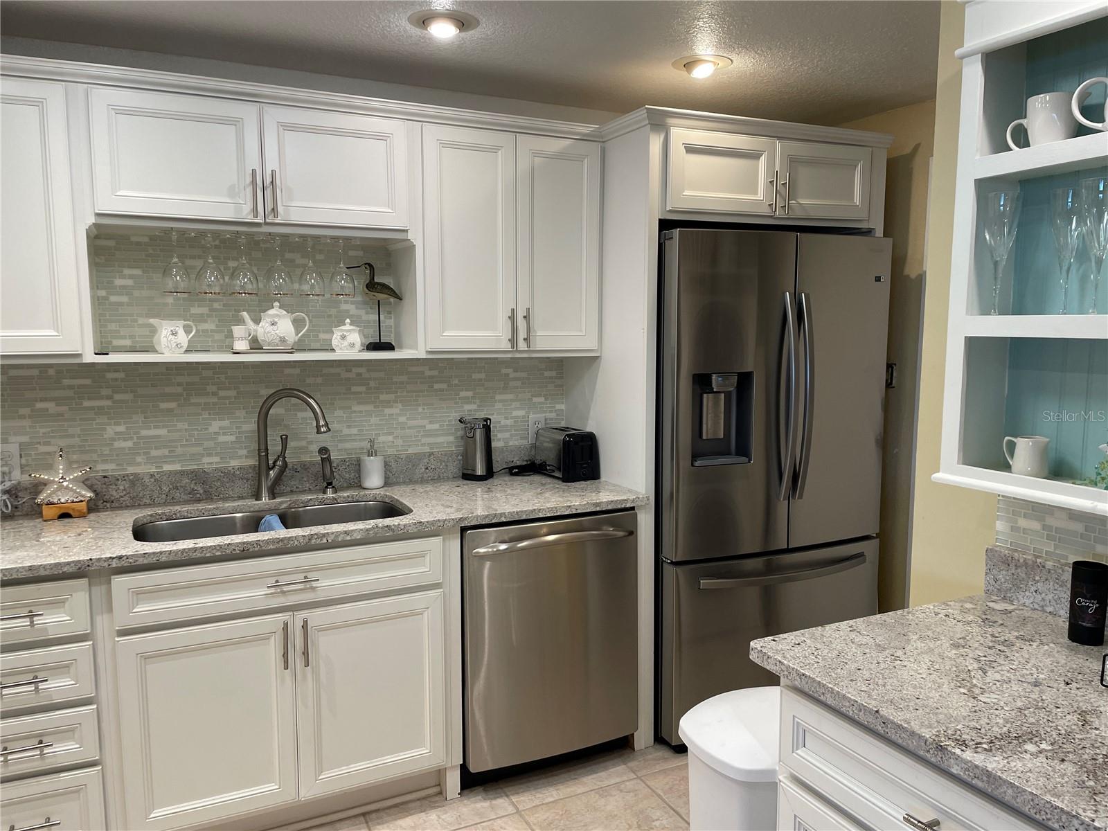 1621 GULF BLVD #1106 — photo 37