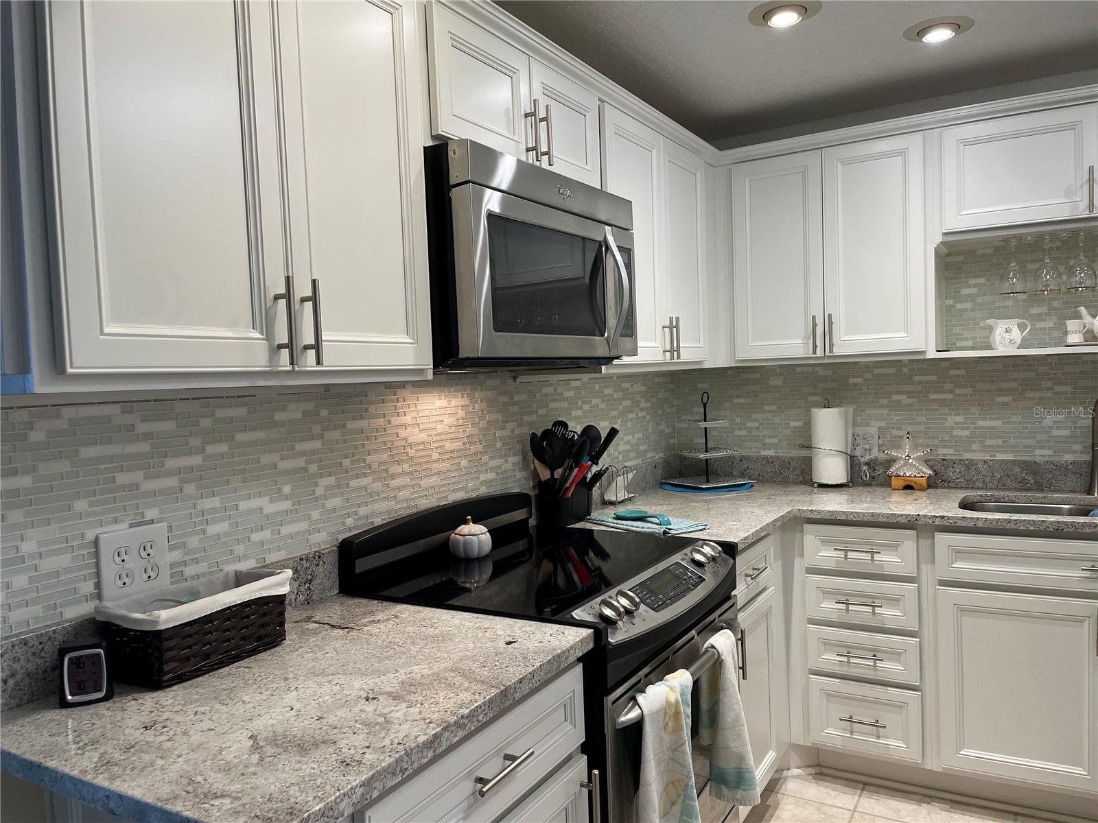 1621 GULF BLVD #1106 — photo 35
