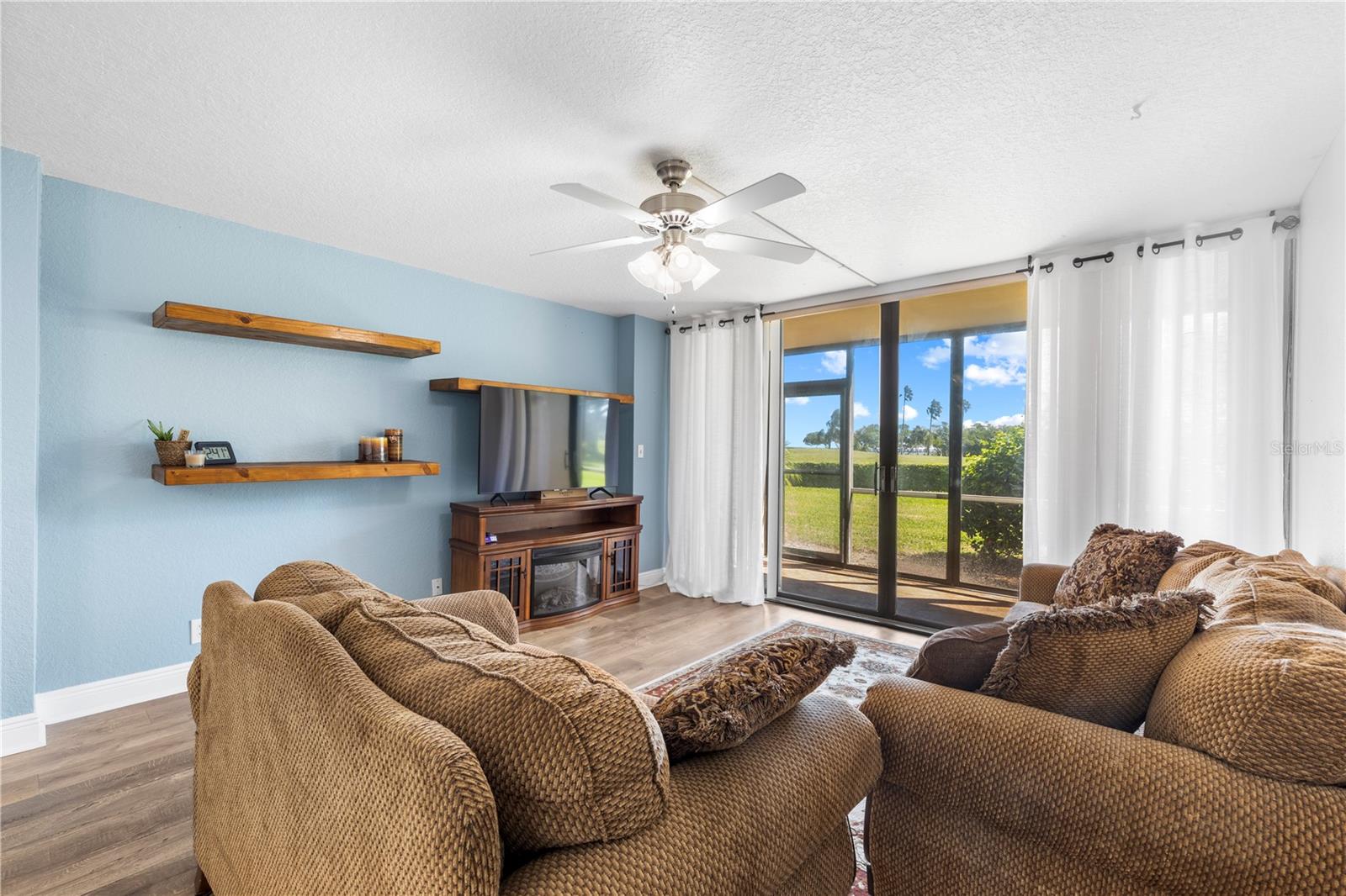 2616 COVE CAY DR #105 — photo 22