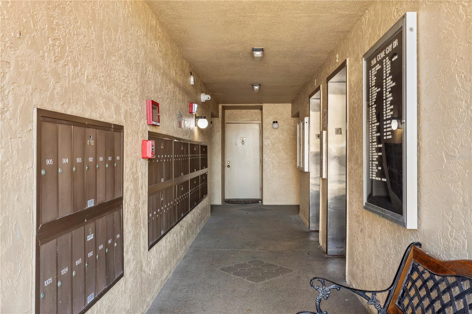 2616 COVE CAY DR #105 — photo 47