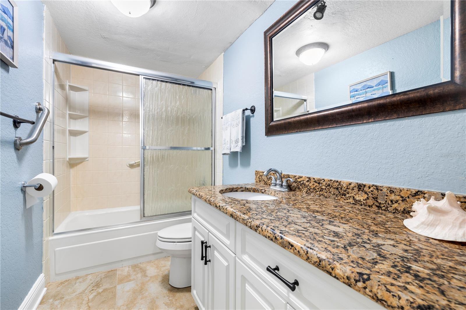 2616 COVE CAY DR #105 — photo 32