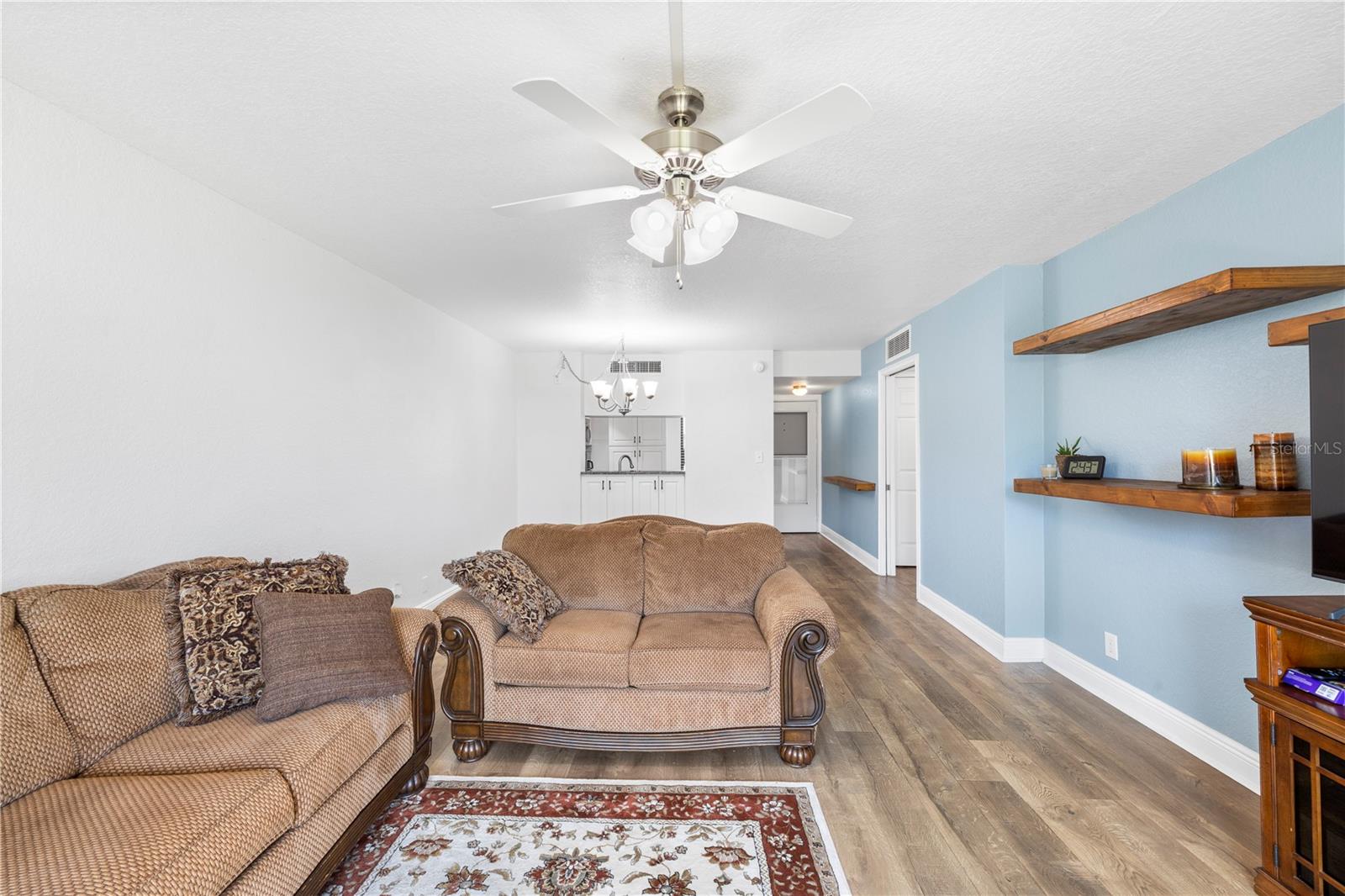 2616 COVE CAY DR #105 — photo 23