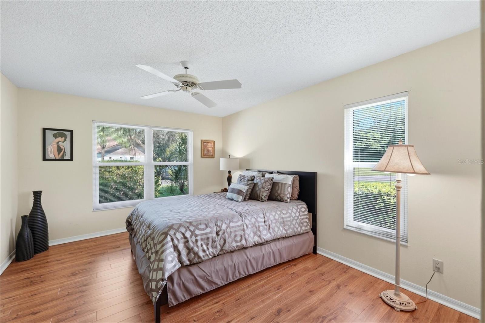 3981 WILSHIRE CIR E #195 — photo 28