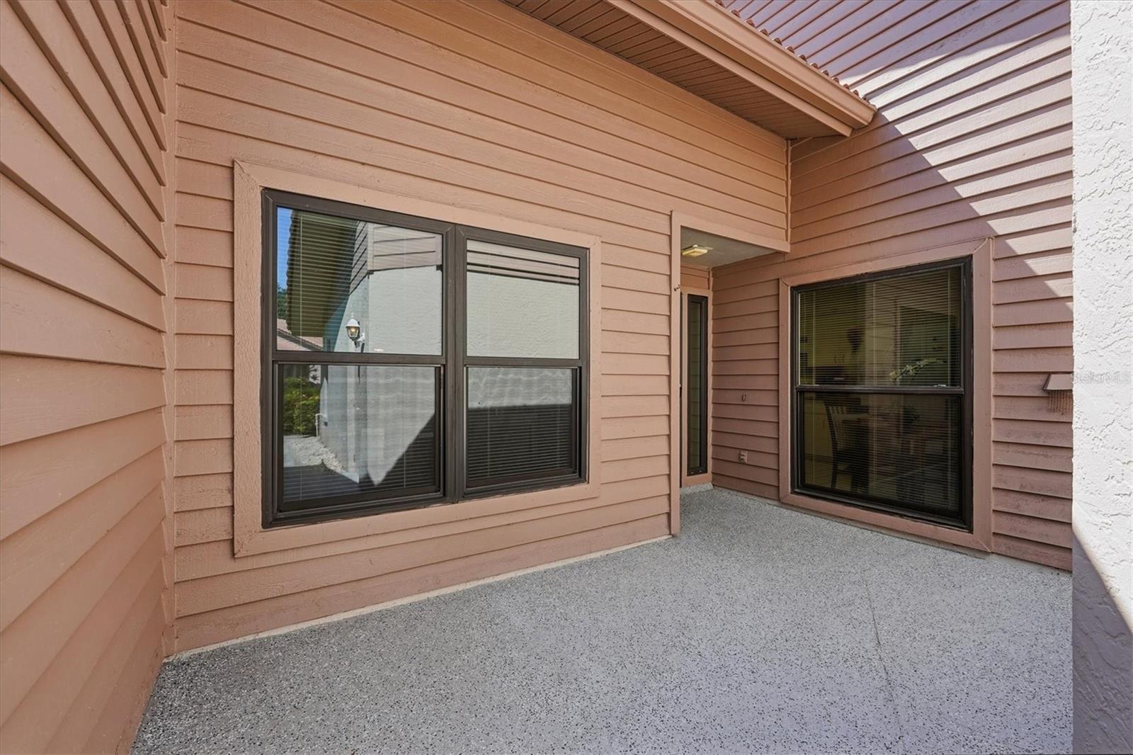 3981 WILSHIRE CIR E #195 — photo 37