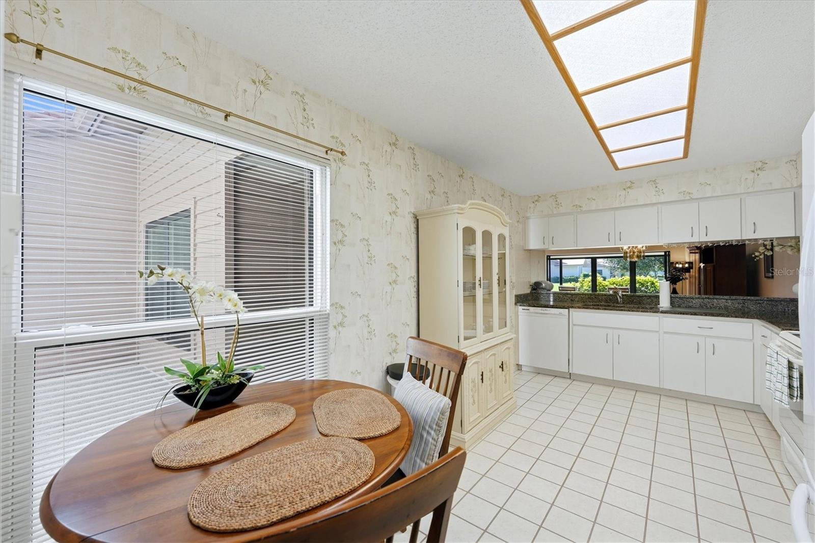 3981 WILSHIRE CIR E #195 — photo 16