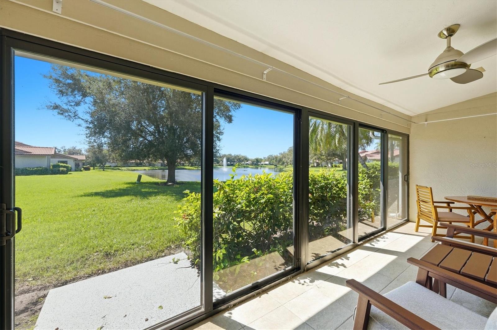 3981 WILSHIRE CIR E #195 — photo 4
