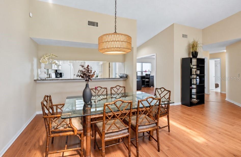 3981 WILSHIRE CIR E #195 — photo 12