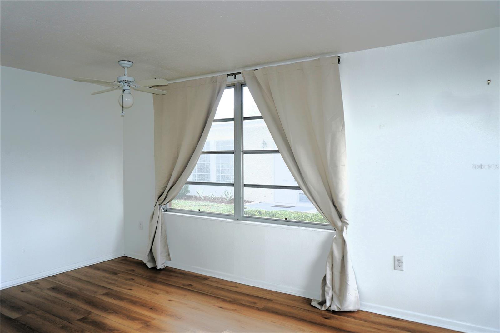 4365 TAHITIAN GARDENS CIR #E — photo 5