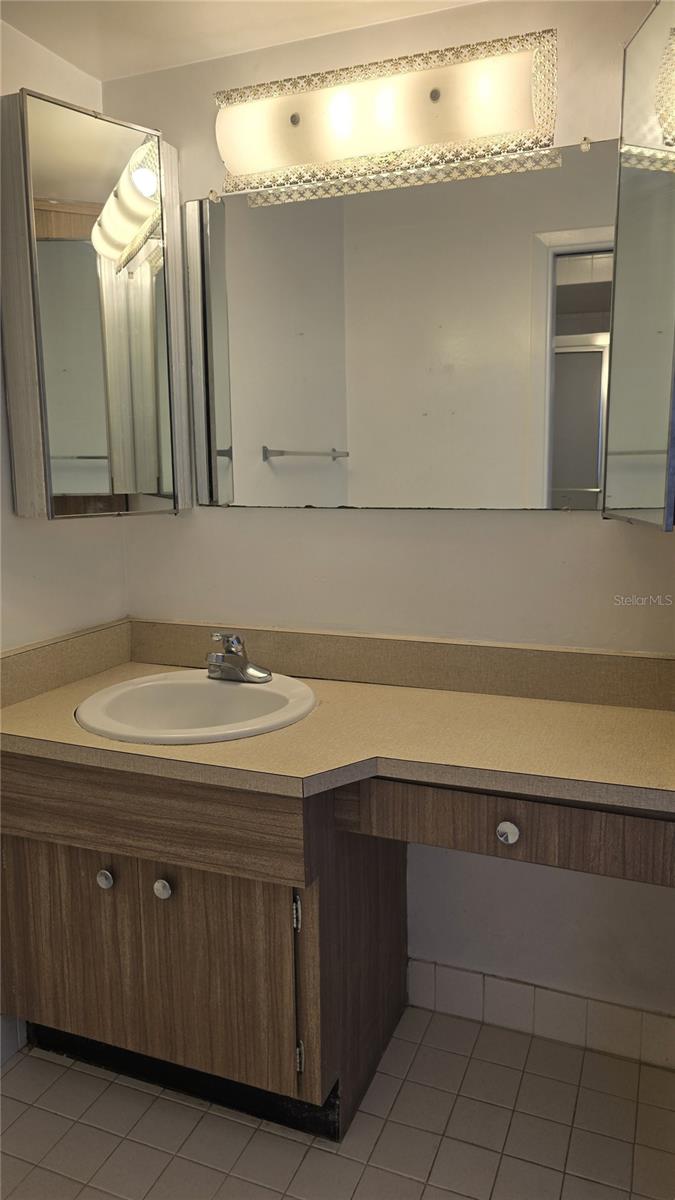 4365 TAHITIAN GARDENS CIR #E — photo 12