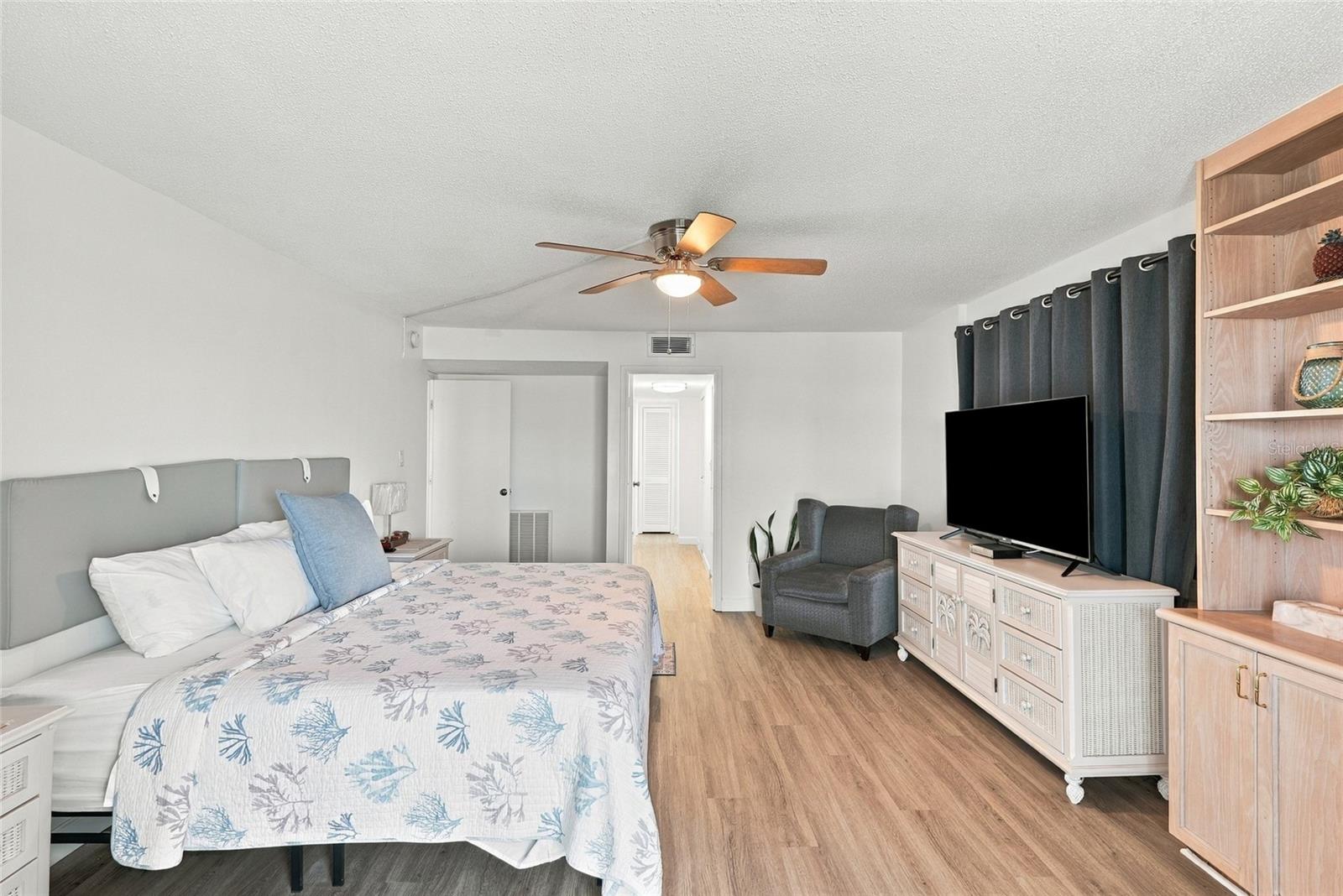 11000 GULF BLVD #1002 — photo 22
