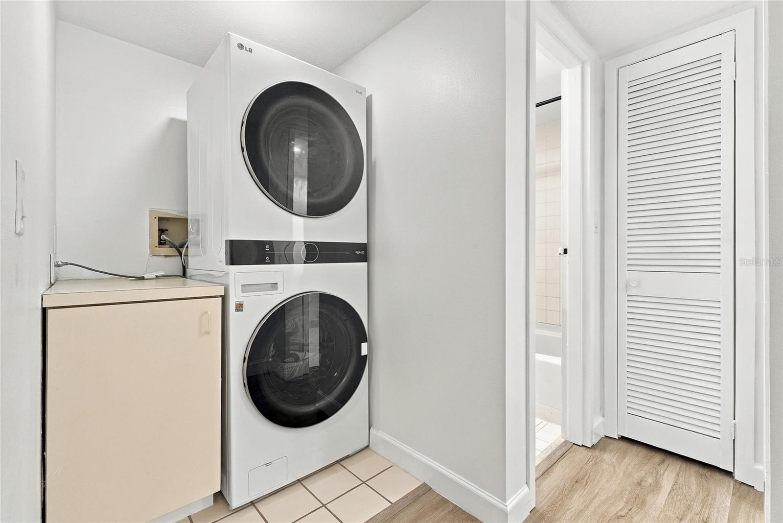 11000 GULF BLVD #1002 — photo 29
