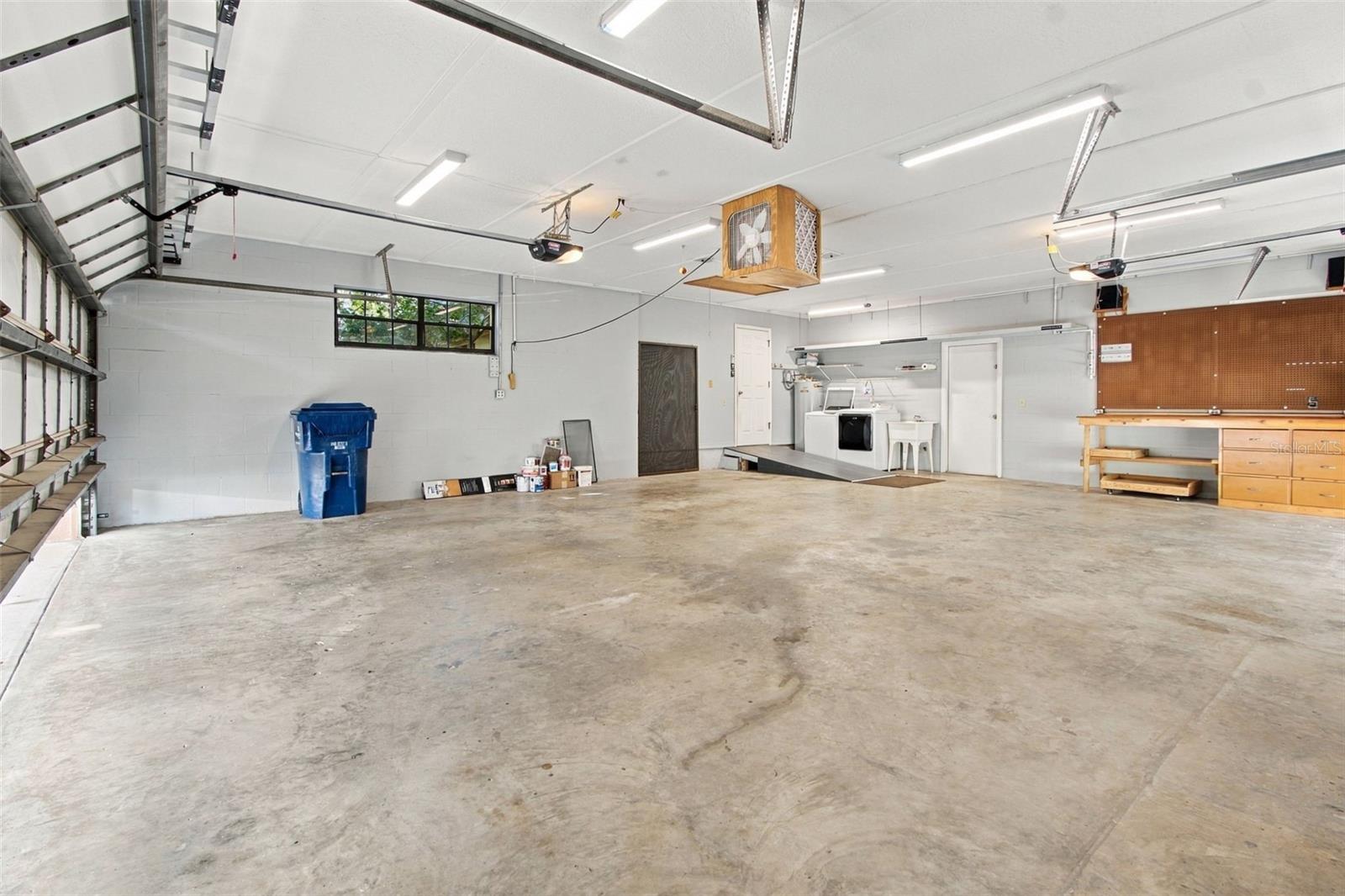 3180 LAKE SAXON DR — photo 43