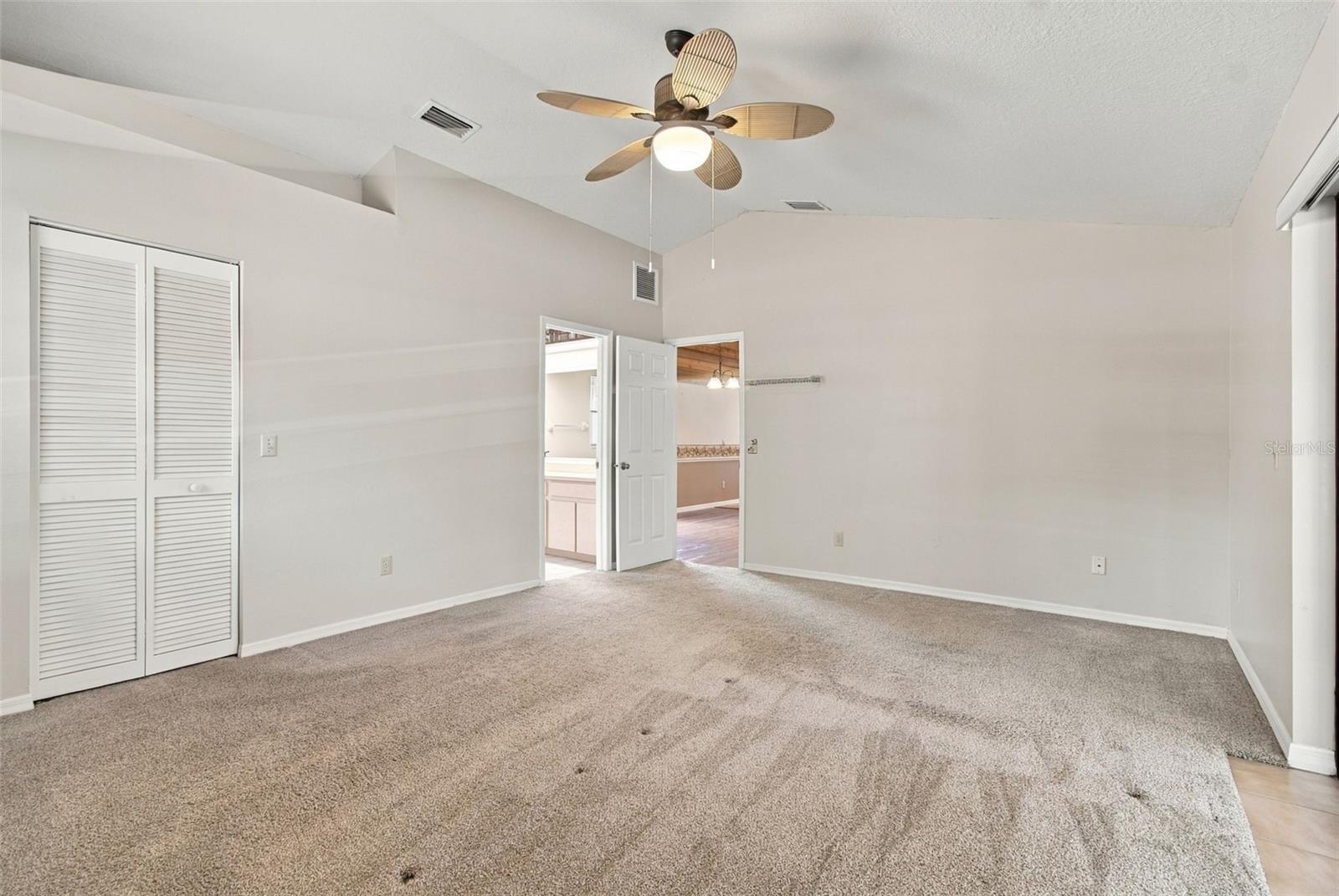 3180 LAKE SAXON DR — photo 20