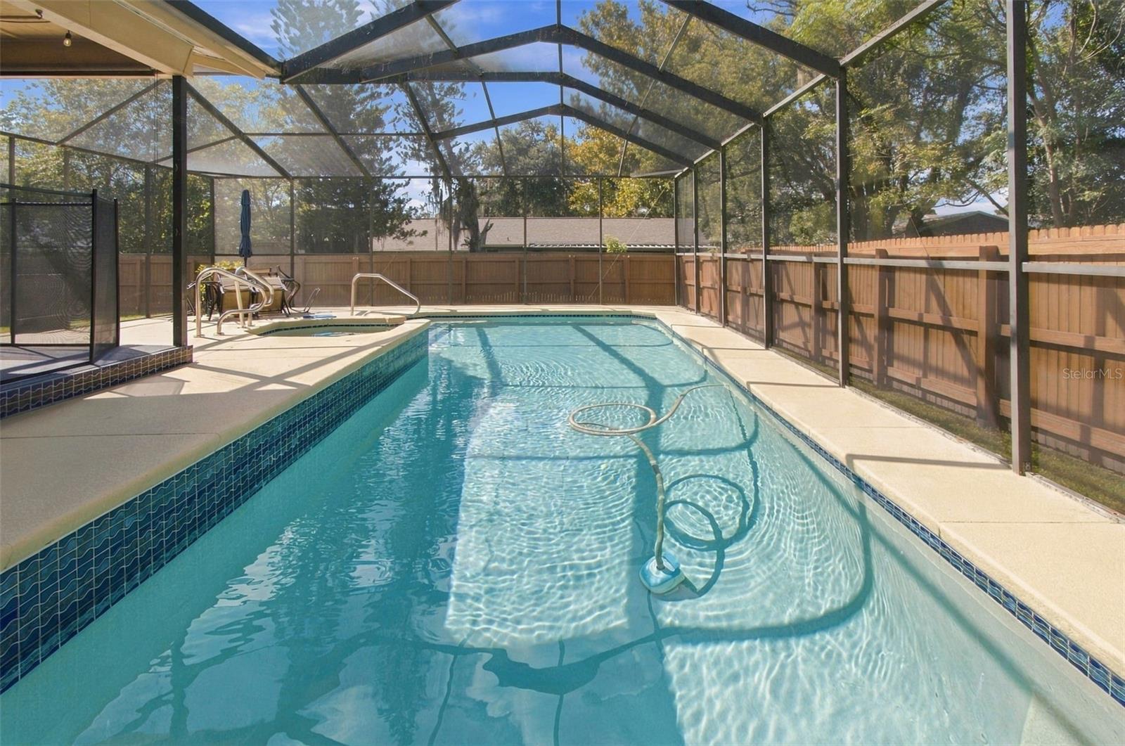 3180 LAKE SAXON DR — photo 32