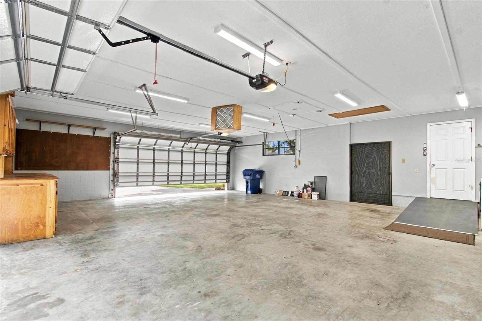 3180 LAKE SAXON DR — photo 45