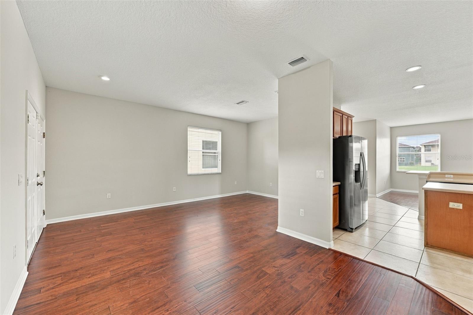 8826 ROYAL ENCLAVE BLVD — photo 8