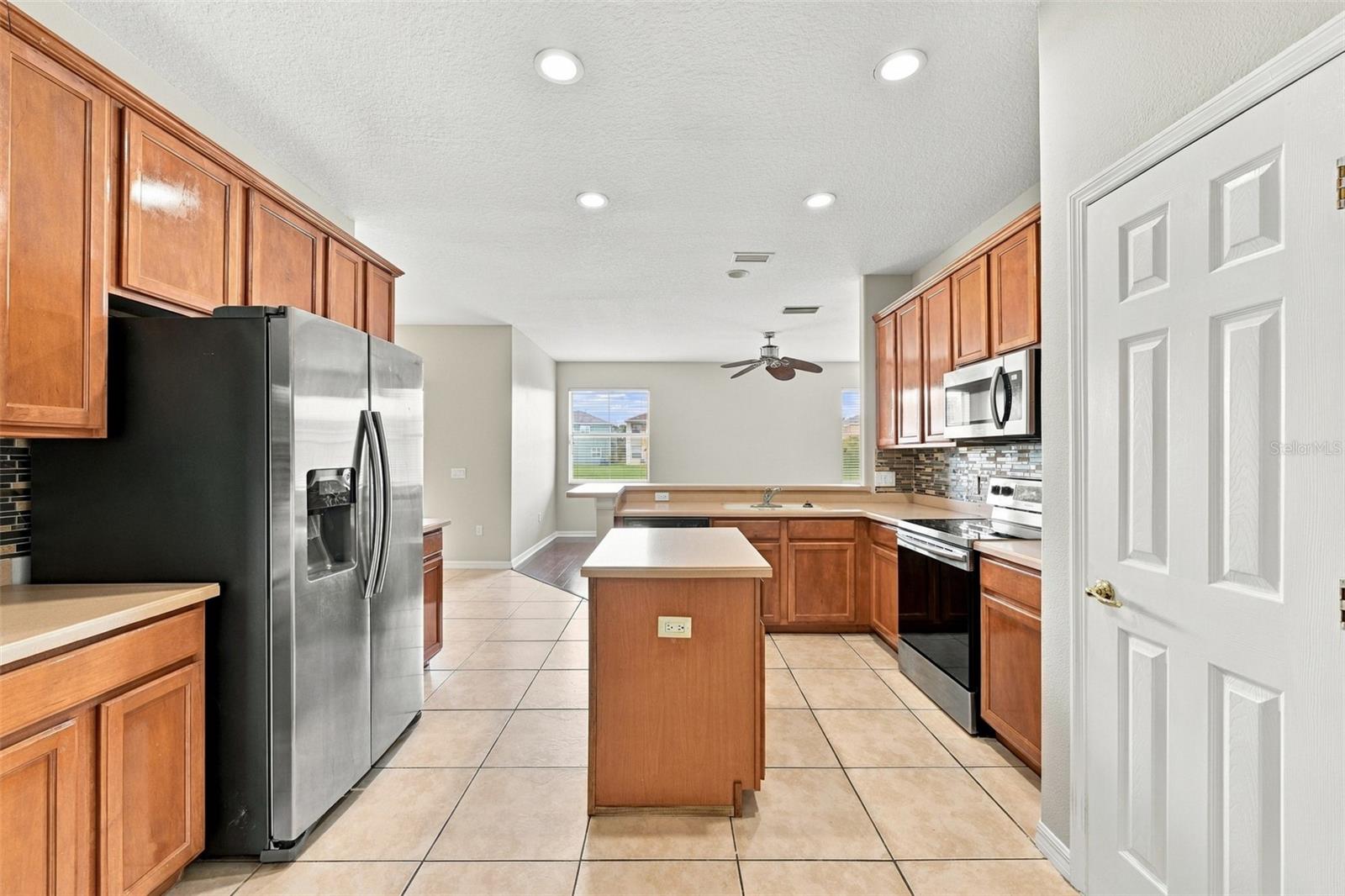 8826 ROYAL ENCLAVE BLVD — photo 9