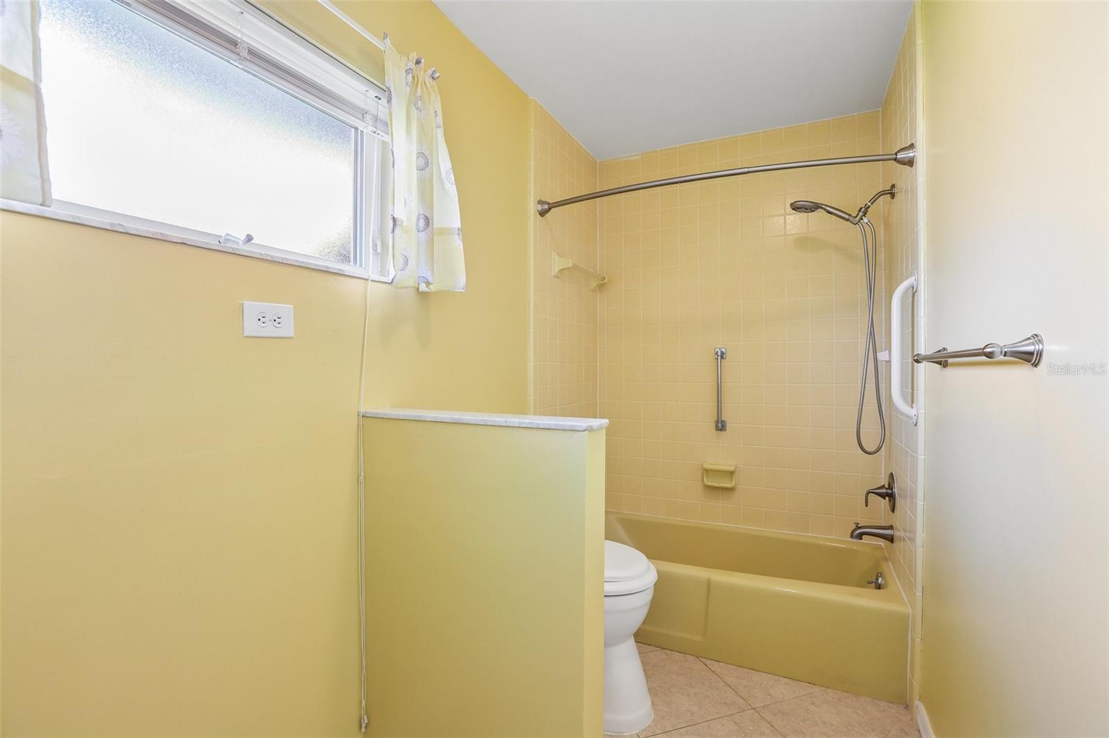 1806 PINEAPPLE PALM CT — photo 20