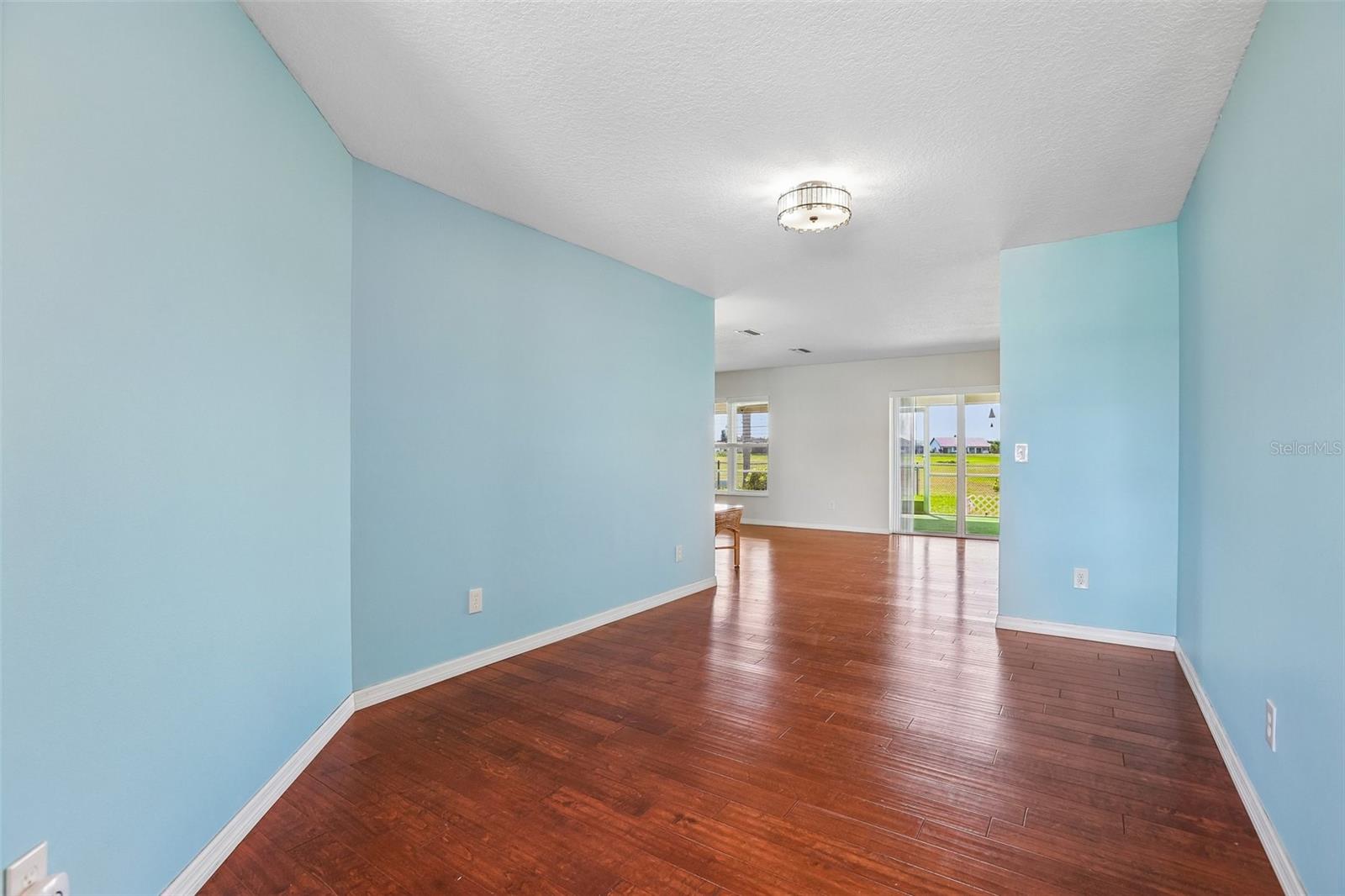 1806 PINEAPPLE PALM CT — photo 4