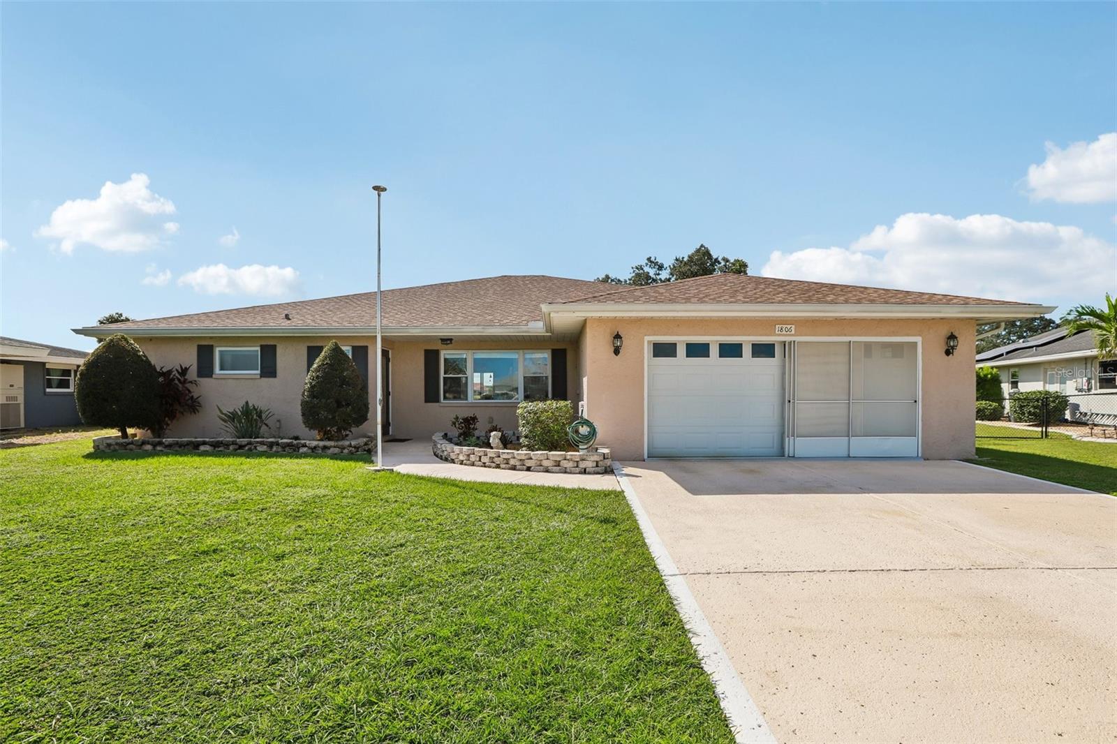 1806 PINEAPPLE PALM CT — photo 30