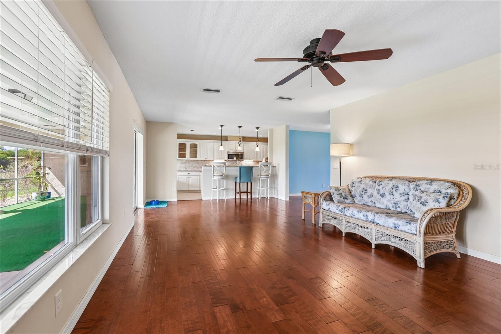 1806 PINEAPPLE PALM CT — photo 12