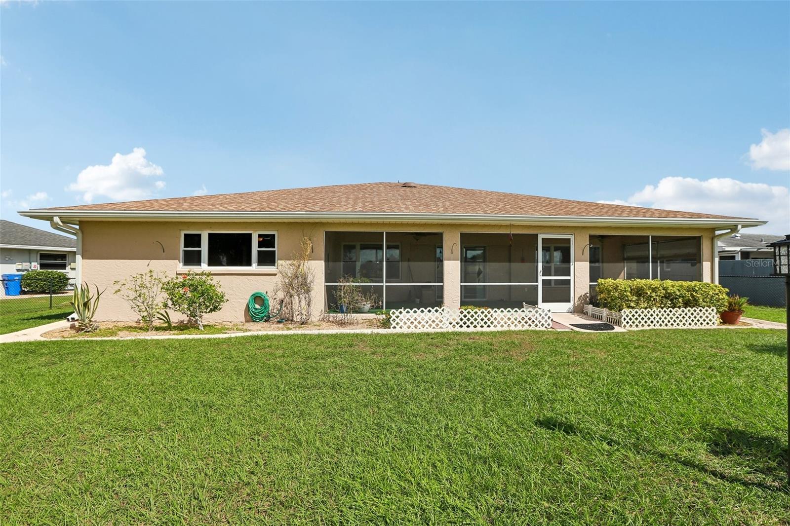 1806 PINEAPPLE PALM CT — photo 31