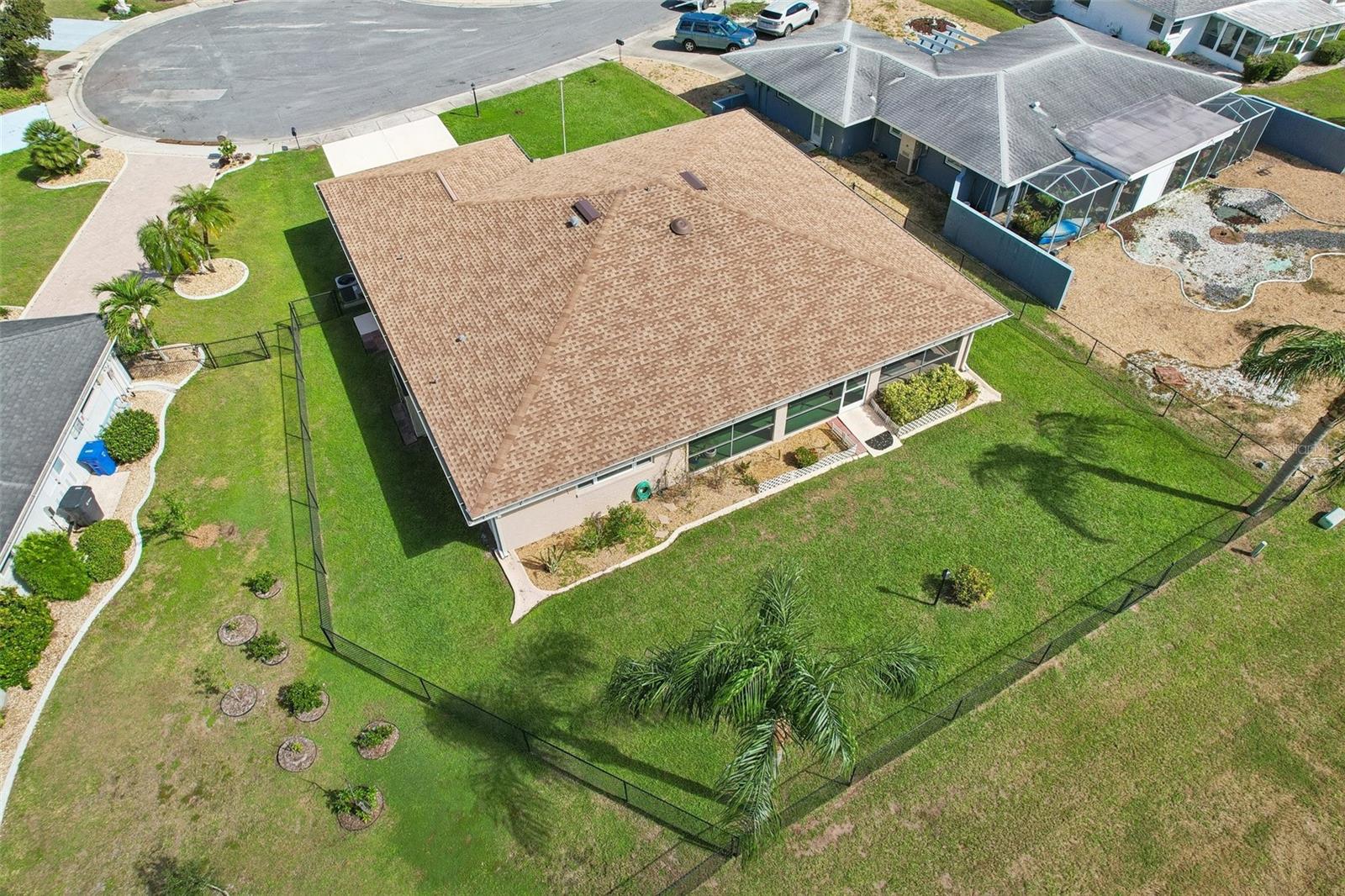 1806 PINEAPPLE PALM CT — photo 32