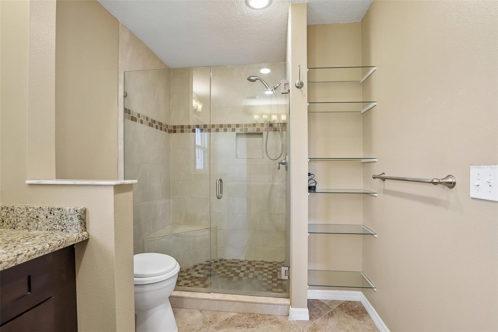 1806 PINEAPPLE PALM CT — photo 16