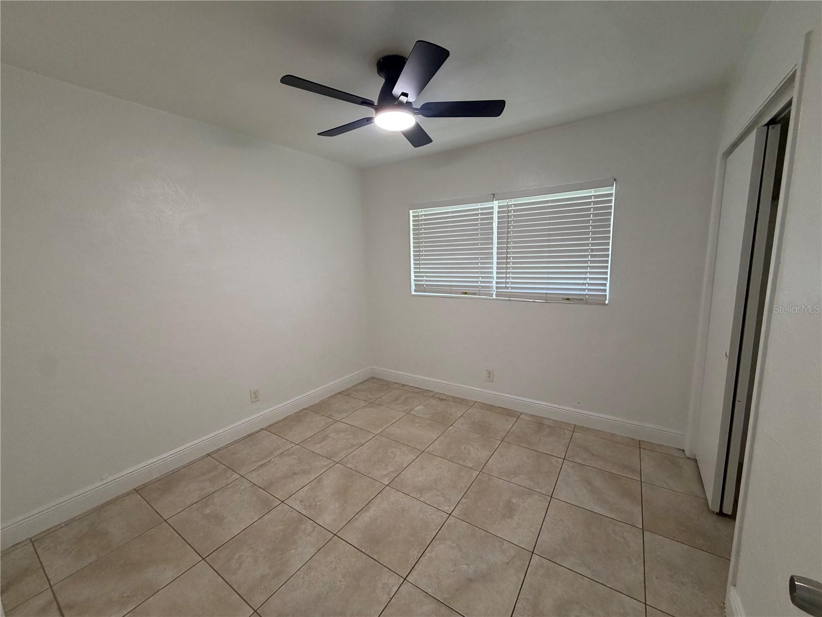 506 N MATANZAS AVE — photo 5