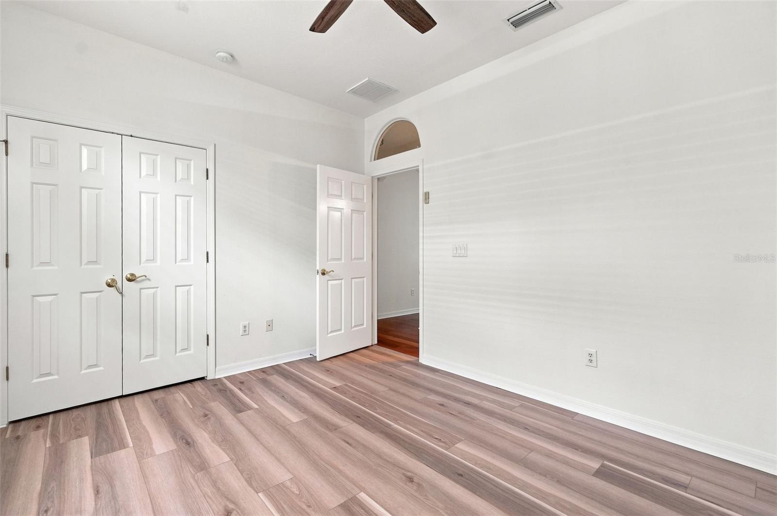 27417 SILVER THATCH DR — photo 39