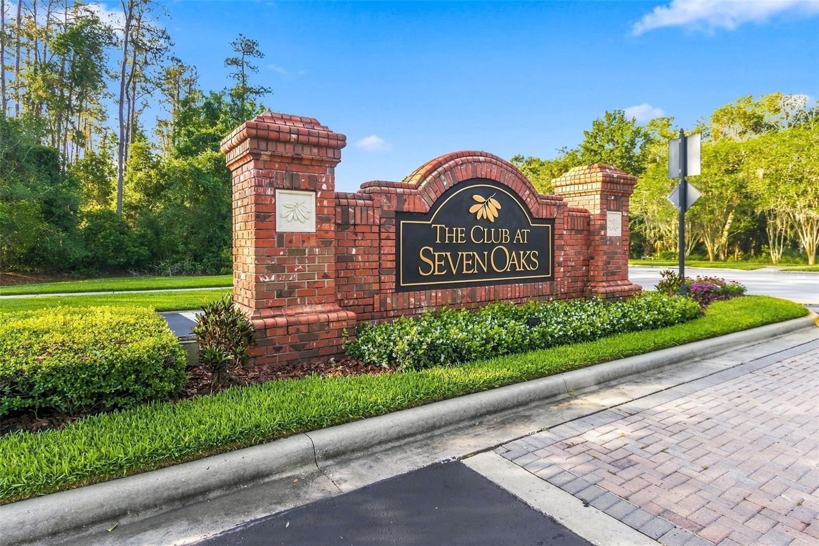 27417 SILVER THATCH DR — photo 51